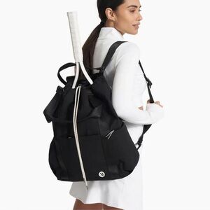 VUORI V1 Convertible Tote Bag Backpack  Black Water Resistant Gym Hiking Tennis